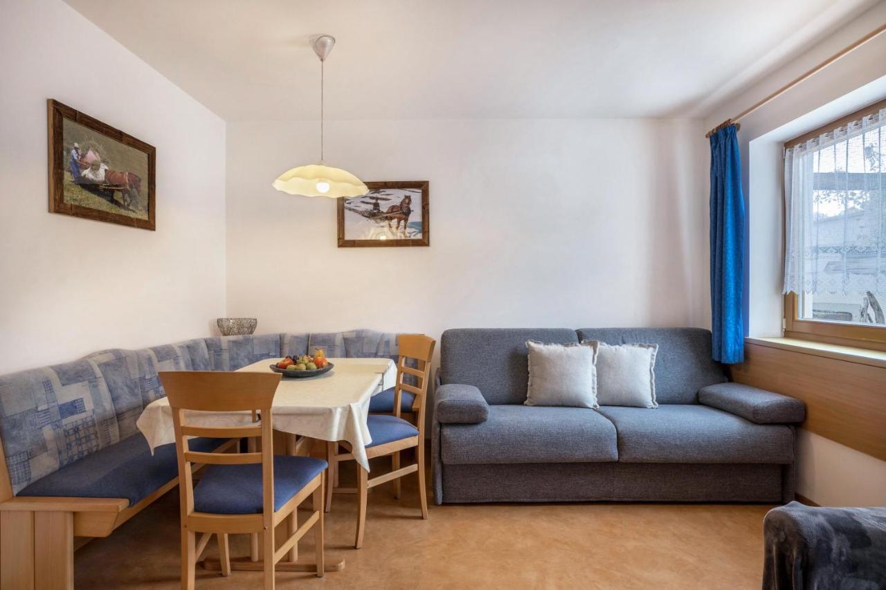 Haus Belodei - Apt B San Martino in Badia Exterior photo